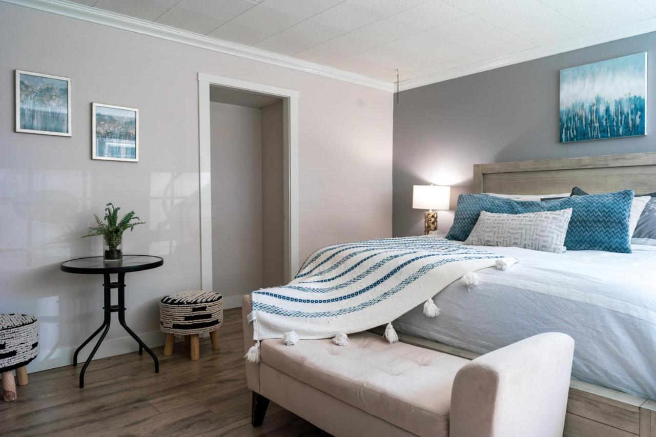 Cheerful Home Close To Downtown 킬로나 외부 사진